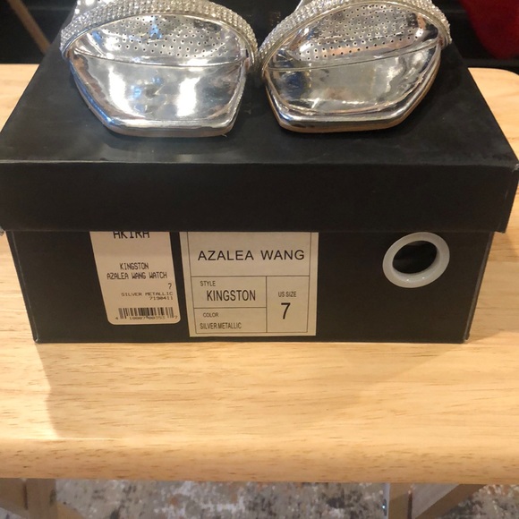 Silver Metallic Sandals - Picture 2 of 7